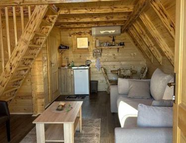 One-Bedroom Bungalow