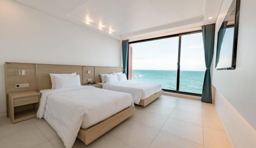 Double Room 4