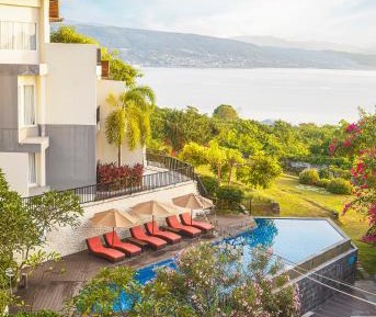 Deluxe Twin Room with Sea View