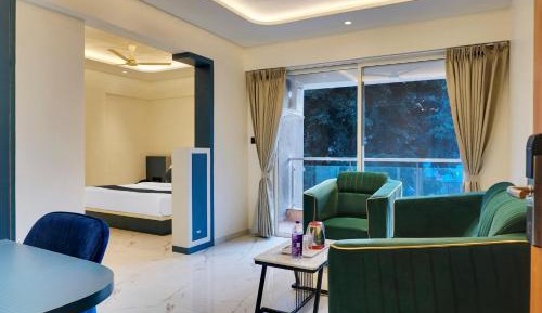 Suite with Balcony