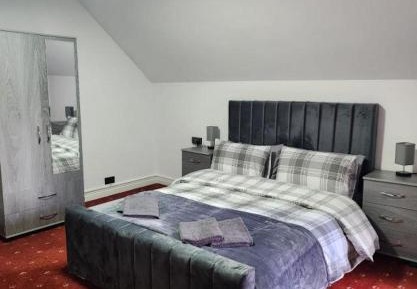 Deluxe King Room