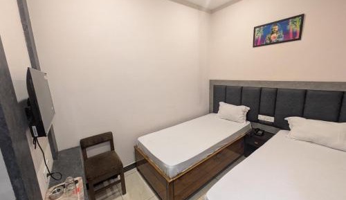 Small Double or Twin Room