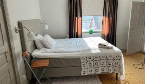 Twin Room with Private Bathroom