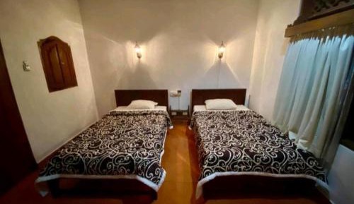 Standard Twin Room with AC