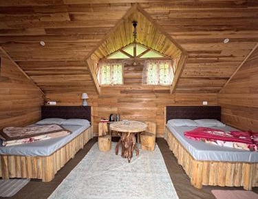 Deluxe Family Suite