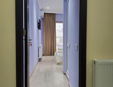 Twin Room with Shower