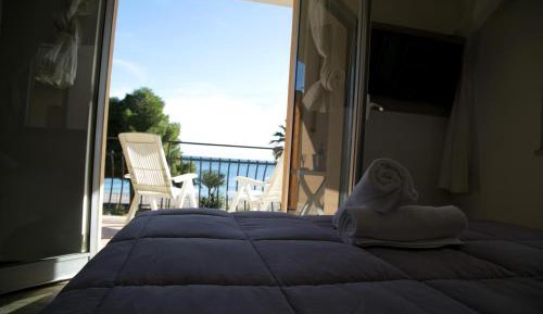 Superior Triple Room with Sea View