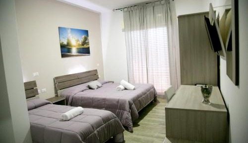Triple Room with Private Bathroom