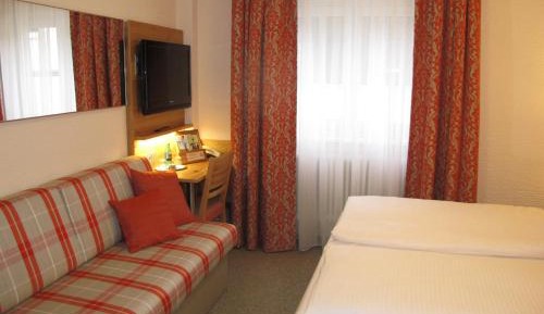 Double Room with Extra Bed