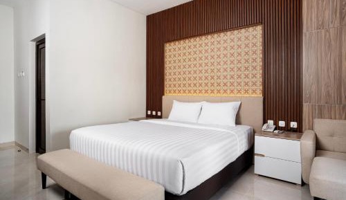 Junior Suite with Balcony