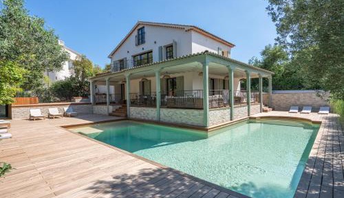 Villa