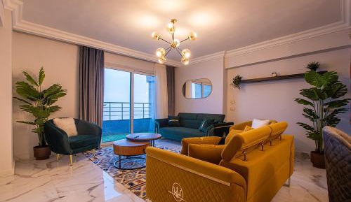Three-Bedroom Deluxe Apartment With Sea View