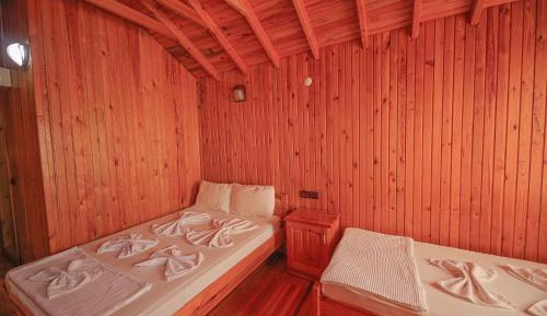 Triple Room with Garden View