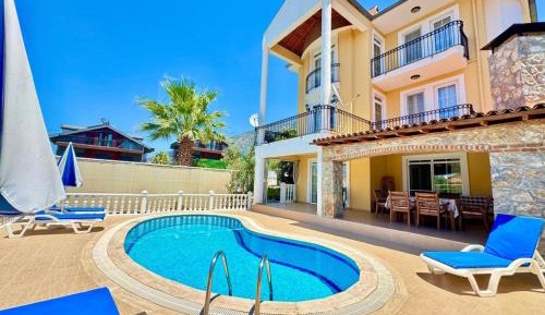 Villa with Private Pool
