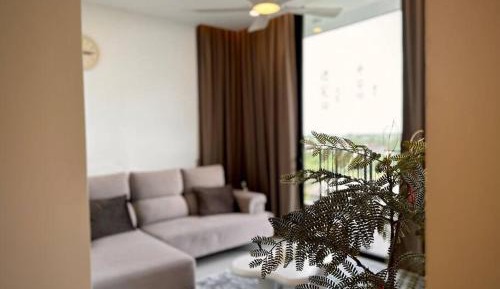 Three-Bedroom Apartment with Balcony