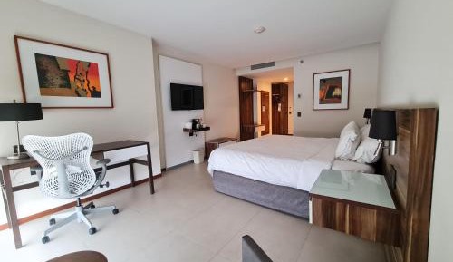 Standard King Room