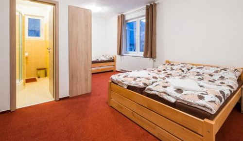 Economy Quadruple Room