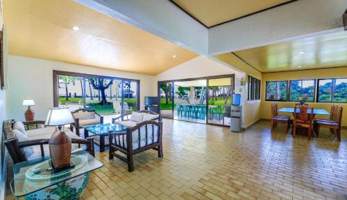 Five-Bedroom Villa