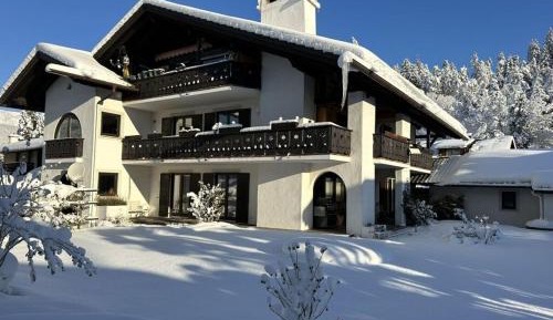Two-Bedroom Holiday Home
