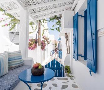 Deluxe Studio with Veranda