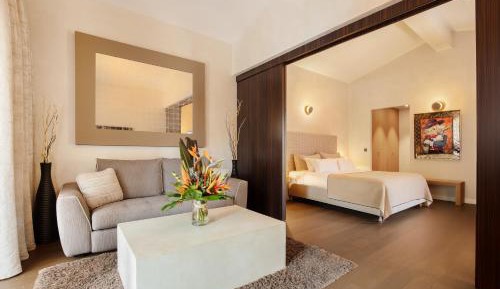 Suite with Spa Bath