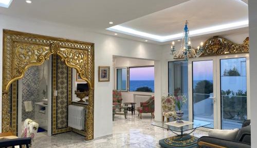 Two-Bedroom Deluxe Apartment with Ocean View