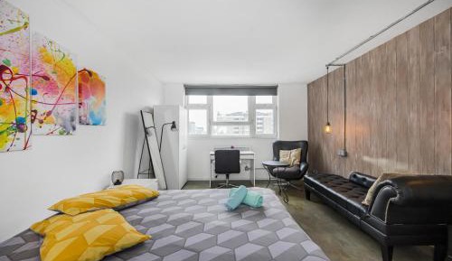 Four-Bedroom Standard Apartment