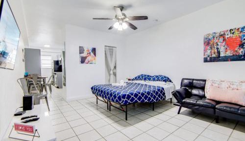 Studio Apartment