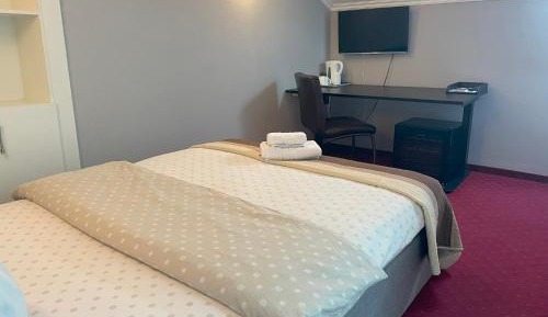 Double Room with Private Bathroom