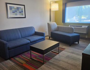 One-Bedroom Suite