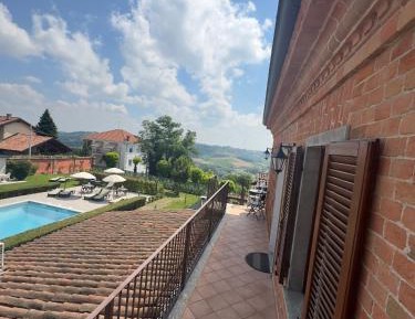 Double Room with Pool View