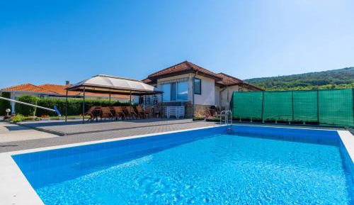 Superior Villa