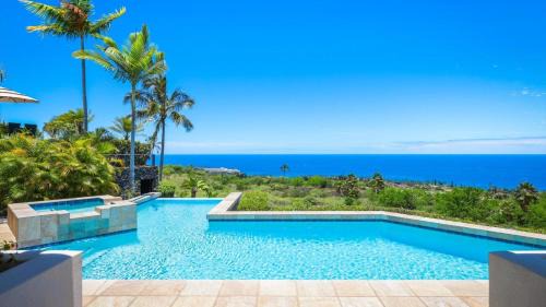 Four-Bedroom Holiday Home