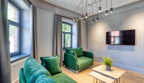 Deluxe Family Room