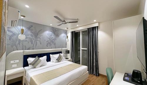 Standard Double or Twin Room with Balcony