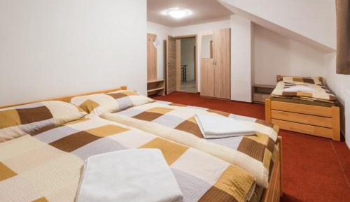 Deluxe Double Room with Shower