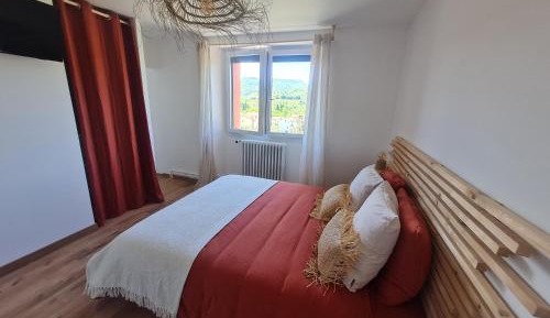 Double Room with Mountain View