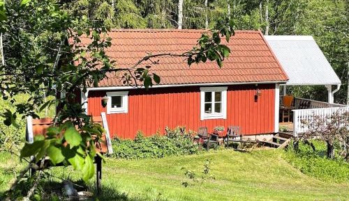 One-Bedroom Holiday Home