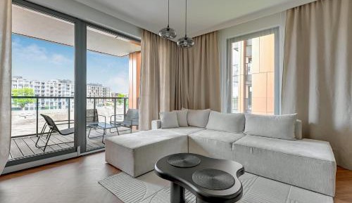 Three-Bedroom Superior Apartment