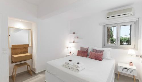 Suite with Garden View