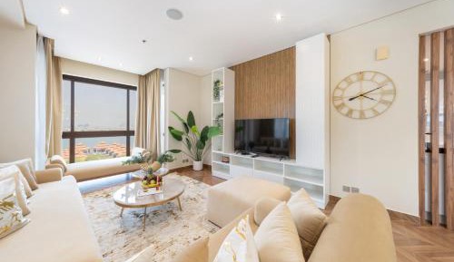 Two-Bedroom Apartment with Sea View