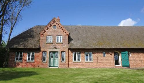 Holiday Home with Shower