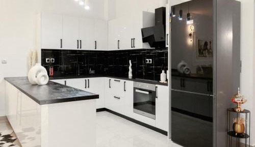 Two-Bedroom Deluxe Apartment