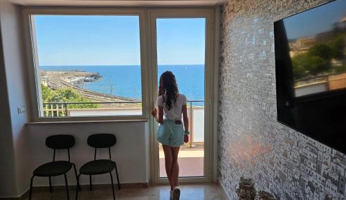 Two-Bedroom Apartment with Sea View