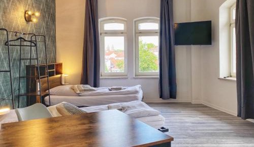 Twin Room with City View