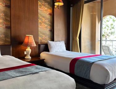 Standard Twin Room