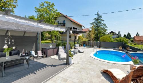 Two-Bedroom Holiday Home