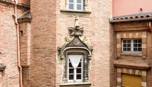 Apartment - Split Level