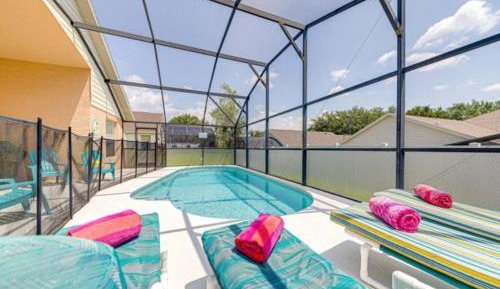 Budget Three Bedroom Private Pool Home