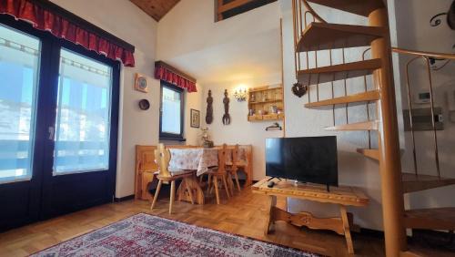 Maisonette